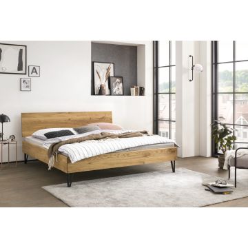 Eikenhout bed