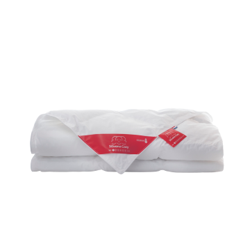 Silvana Cozy Dekbed Extra Light (Rood) Silvana Cozy Dekbed Extra Light (Rood)